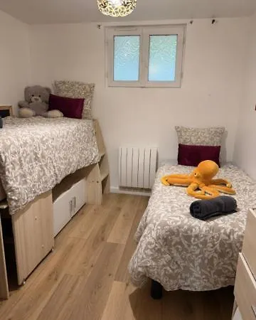 Harmony Flat Apartman Saint-Thibault-des-Vignes